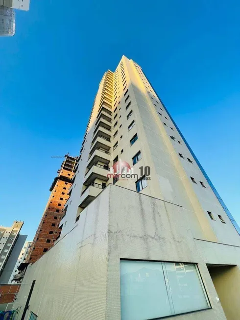 Foto 1 de Apartamento com 3 Quartos à venda, 127m² em Centro, Balneário Camboriú