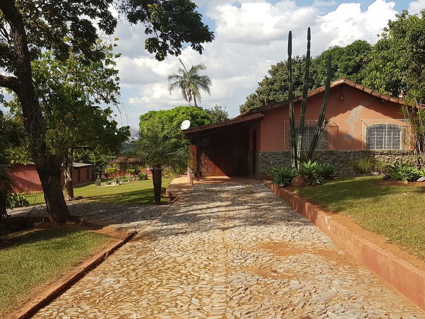 Foto 1 de Fazenda/Sítio à venda, 600m² em Quintas da Fazendinha, Matozinhos
