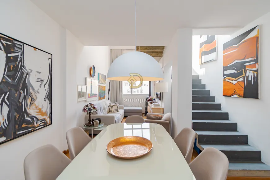 Foto 1 de Apartamento com 3 Quartos à venda, 160m² em Cristo Rei, Curitiba