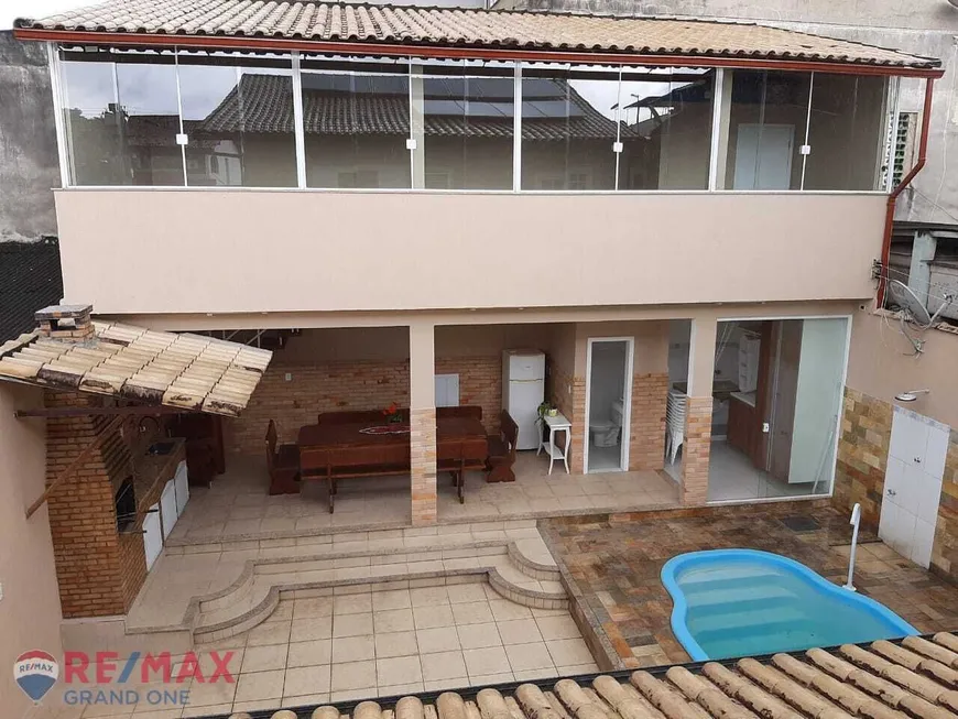 Foto 1 de Casa com 4 Quartos à venda, 300m² em Paraíso, São Gonçalo