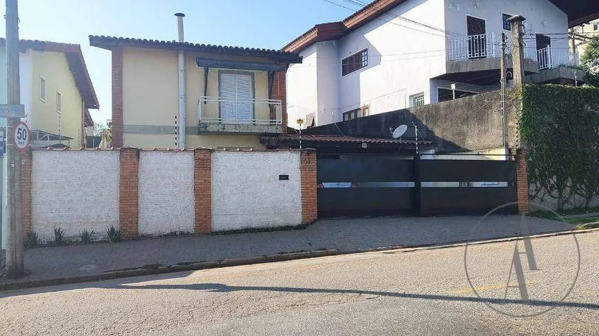 Foto 1 de Sobrado com 3 Quartos para venda ou aluguel, 228m² em Jardim America, Sorocaba