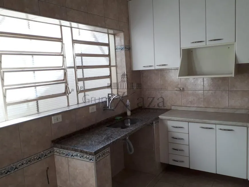 Foto 1 de Sobrado com 5 Quartos à venda, 270m² em Centro, Jacareí