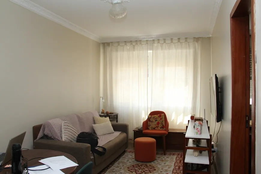 Foto 1 de Apartamento com 1 Quarto à venda, 58m² em Menino Deus, Porto Alegre