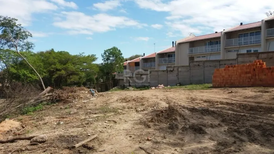 Foto 1 de Lote/Terreno à venda, 1m² em Pedra Redonda, Porto Alegre