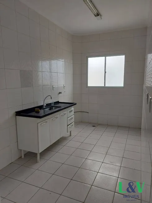 Foto 1 de Apartamento com 3 Quartos para alugar, 80m² em Vila Pasti, Louveira