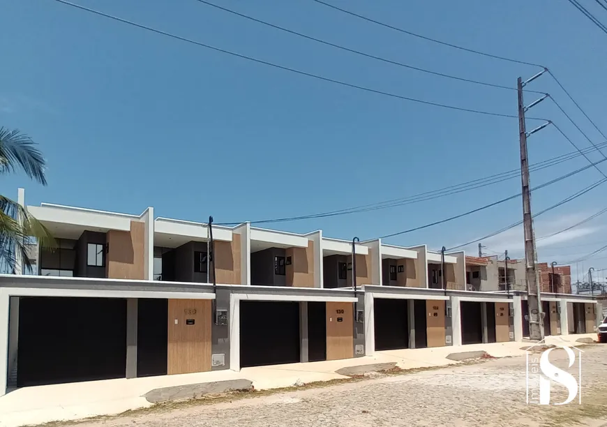 Foto 1 de Casa com 4 Quartos à venda, 151m² em Centro, Eusébio