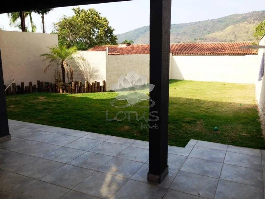 Foto 1 de Casa com 4 Quartos à venda, 200m² em Vila Petropolis, Atibaia