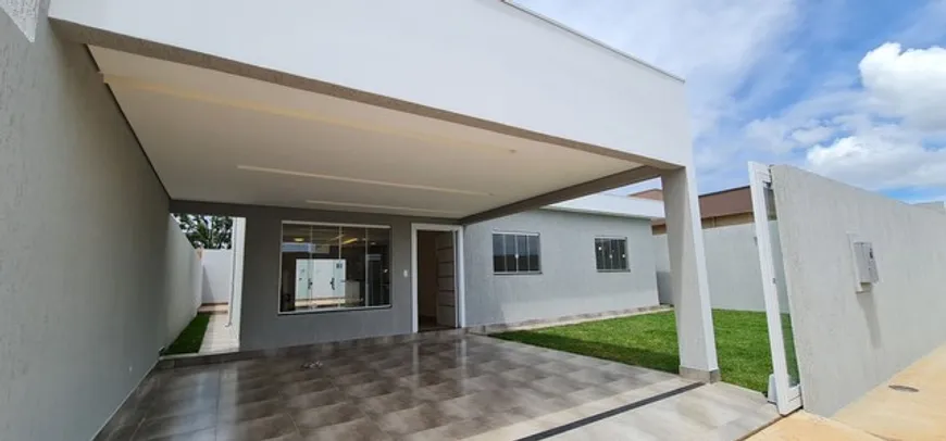 Foto 1 de Casa com 3 Quartos à venda, 300m² em , Brasília