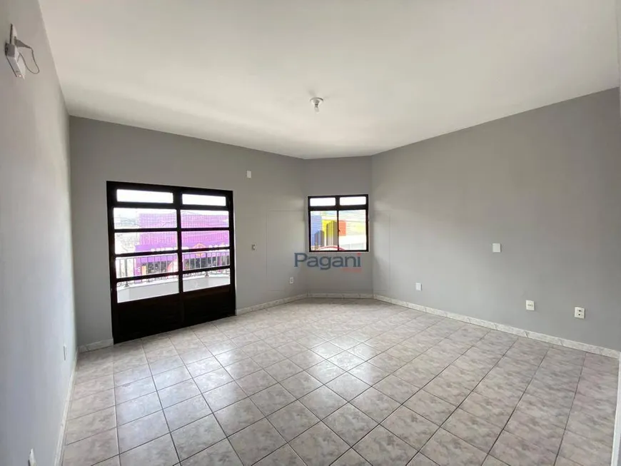 Foto 1 de Sala Comercial para alugar, 140m² em Ponte do Imaruim, Palhoça