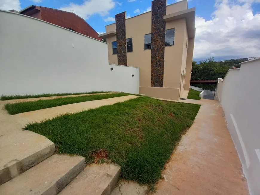 Foto 1 de Casa com 3 Quartos à venda, 438m² em Jardim Imperial, Lagoa Santa