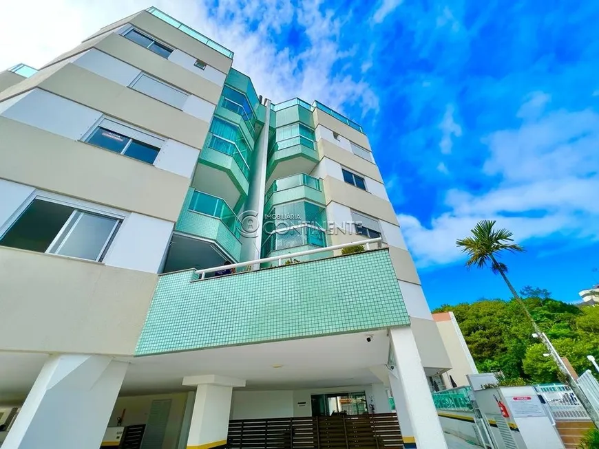 Foto 1 de Apartamento com 2 Quartos à venda, 67m² em Abraão, Florianópolis