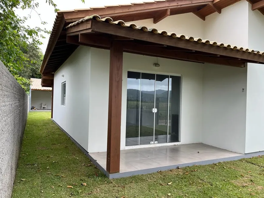 Foto 1 de Casa com 3 Quartos à venda, 154m² em Areias de Palhocinha, Garopaba