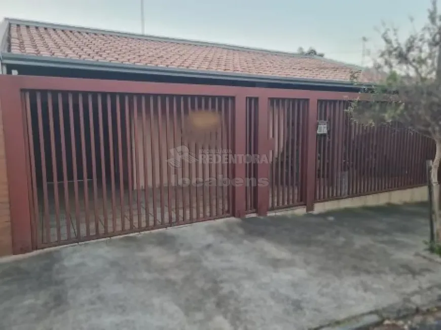 Foto 1 de Casa com 4 Quartos à venda, 150m² em Conjunto Habitacional São Deocleciano, São José do Rio Preto