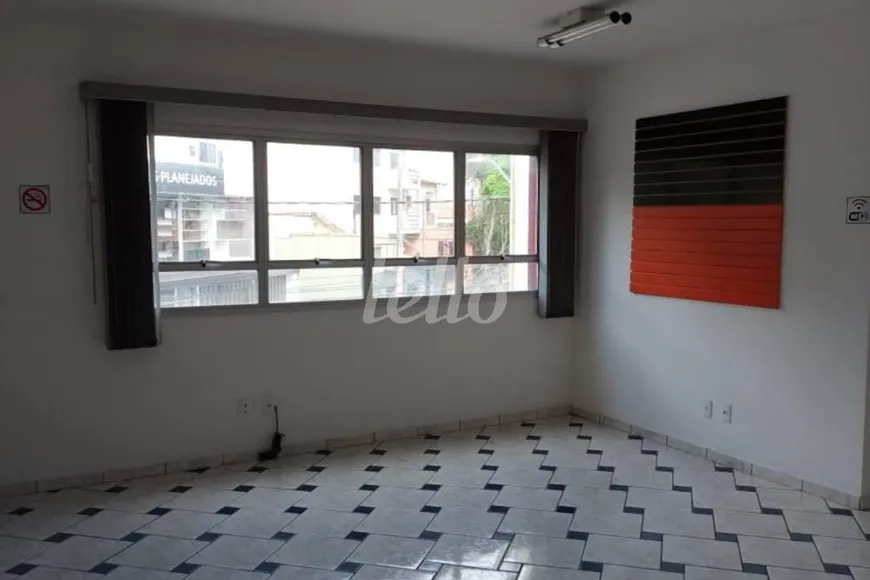 Foto 1 de Sala Comercial para alugar, 31m² em Vila Valparaiso, Santo André