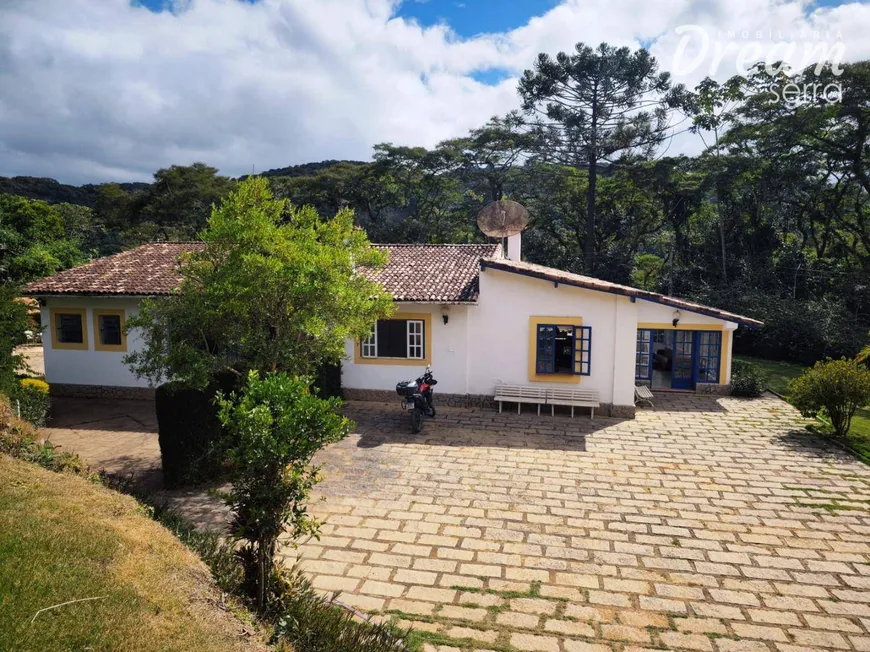 Foto 1 de Fazenda/Sítio com 4 Quartos à venda, 350m² em Granja Mafra, Teresópolis