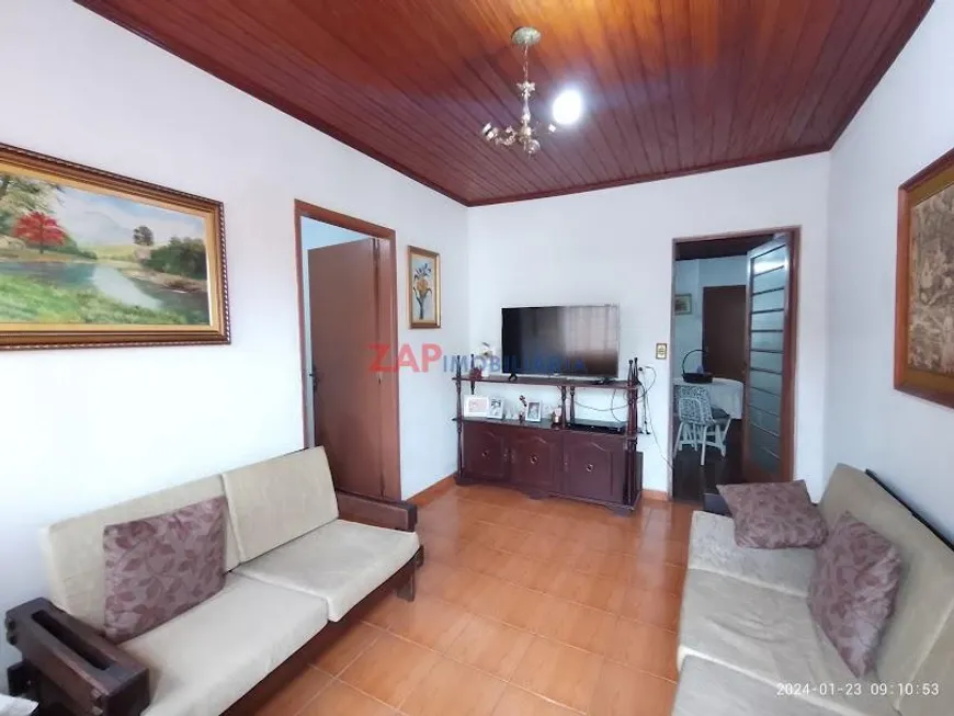 Foto 1 de Casa com 2 Quartos à venda, 80m² em Jardim Santa Rita de Cassia, Bragança Paulista