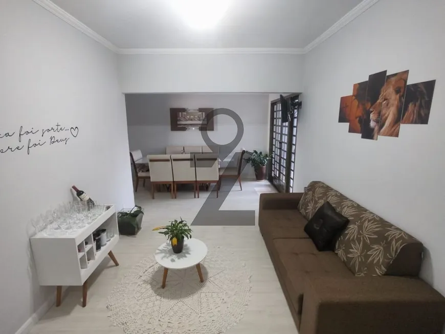 Foto 1 de Casa com 3 Quartos à venda, 273m² em Vila Souto, Bauru