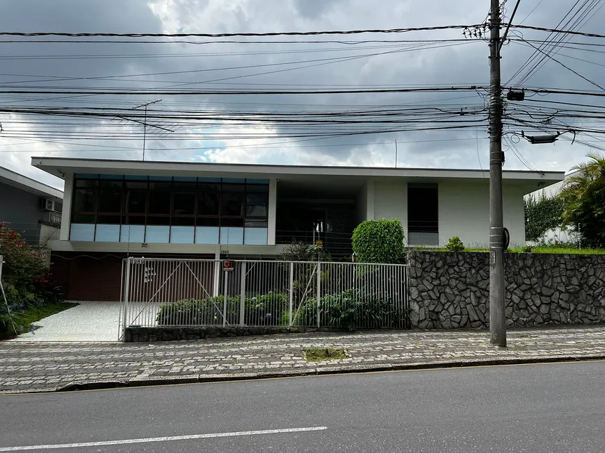 Foto 1 de Imóvel Comercial com 3 Quartos para alugar, 552m² em Batel, Curitiba