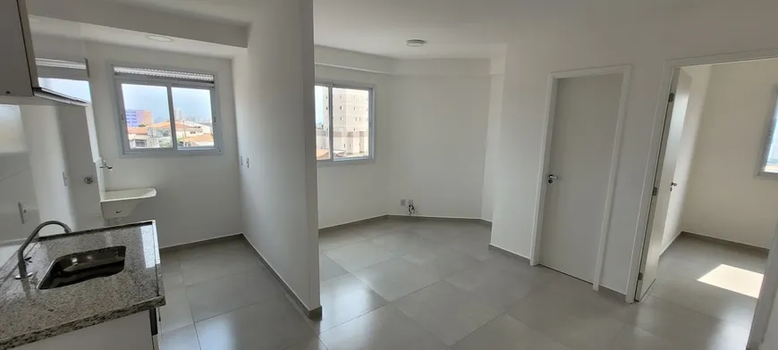 Foto 1 de Apartamento com 1 Quarto para alugar, 32m² em Vila Guilhermina, São Paulo