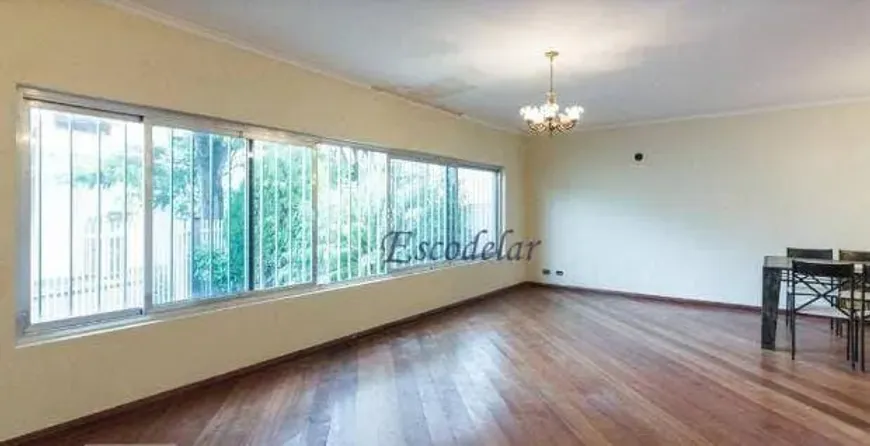 Foto 1 de Casa com 6 Quartos para alugar, 940m² em Jardim França, São Paulo