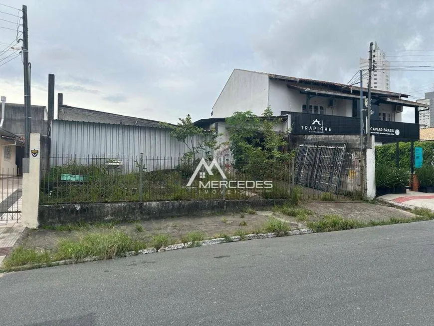 Foto 1 de Lote/Terreno à venda, 300m² em Fazenda, Itajaí