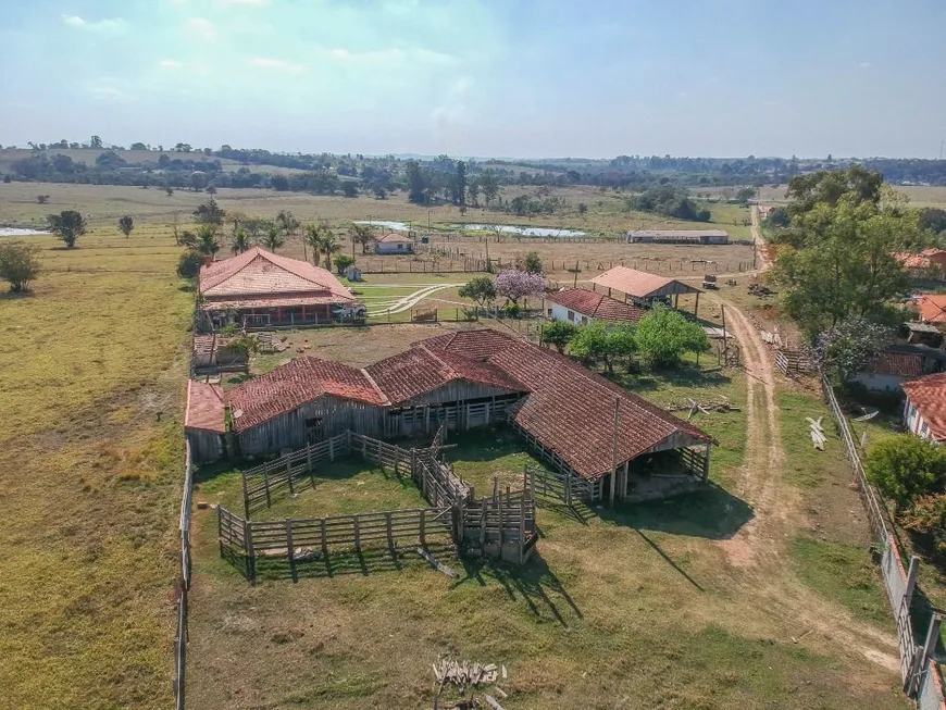 Foto 1 de Fazenda/Sítio com 4 Quartos à venda, 504m² em Colina Verde, Porangaba