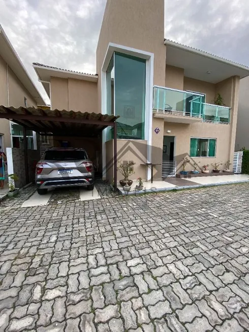 Foto 1 de Casa de Condomínio com 4 Quartos à venda, 197m² em Buraquinho, Lauro de Freitas