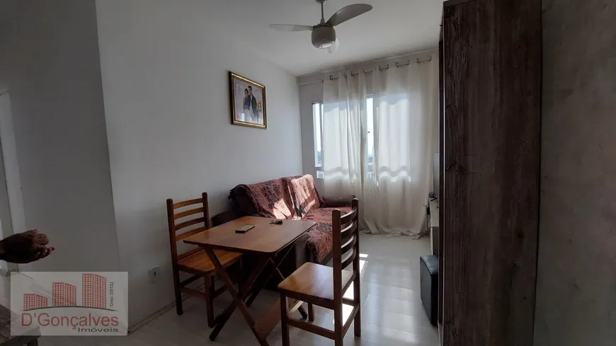 Foto 1 de Apartamento com 2 Quartos à venda, 43m² em Canhema, Diadema