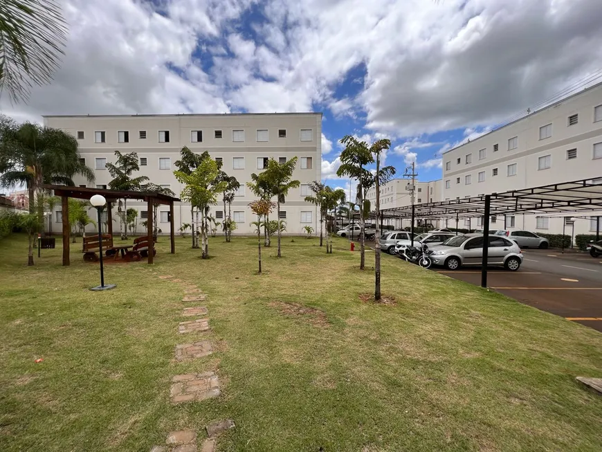 Foto 1 de Apartamento com 2 Quartos à venda, 44m² em Jardim Novo II, Mogi Guaçu
