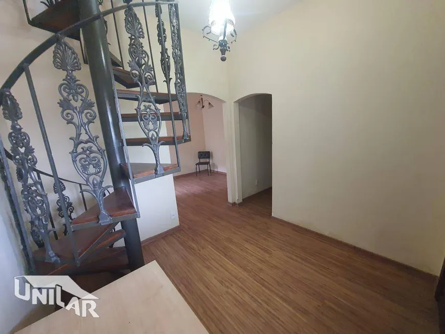 Foto 1 de Casa com 6 Quartos à venda, 161m² em Jardim Europa, Volta Redonda