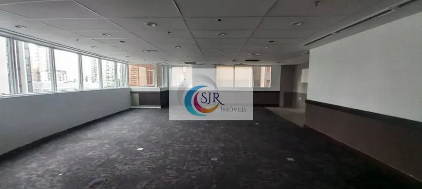 Foto 1 de Sala Comercial para alugar, 200m² em Vila Olímpia, São Paulo