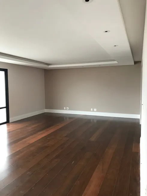 Foto 1 de Apartamento com 4 Quartos para alugar, 329m² em Santo Amaro, São Paulo