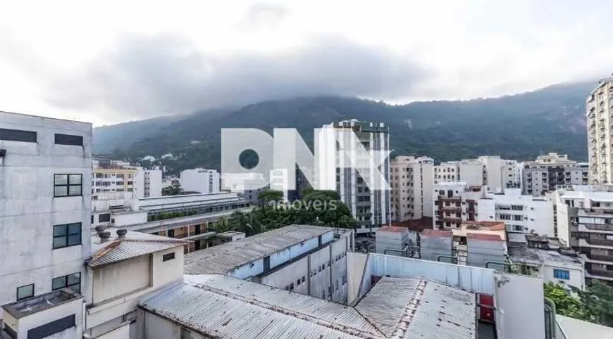 Foto 1 de Apartamento com 2 Quartos à venda, 75m² em Humaitá, Rio de Janeiro