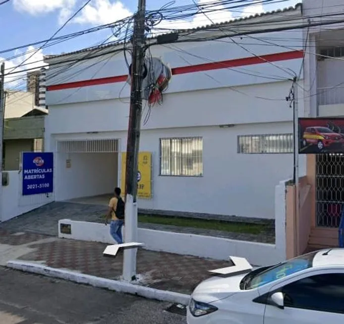 Foto 1 de Casa com 5 Quartos à venda, 440m² em Salgado Filho, Aracaju