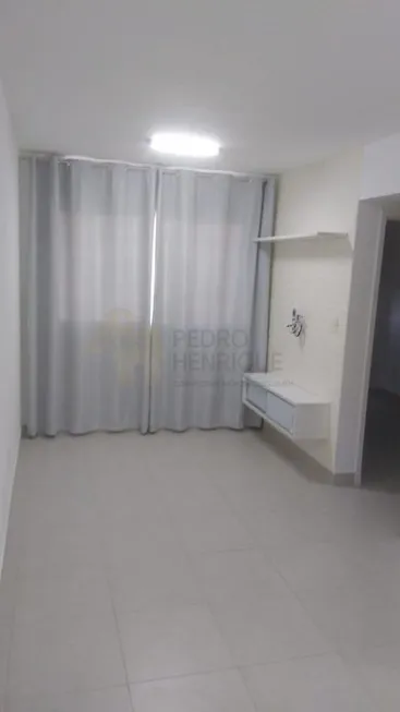 Foto 1 de Apartamento com 2 Quartos à venda, 51m² em Buraquinho, Lauro de Freitas