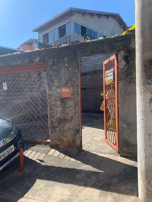 Foto 1 de Casa com 1 Quarto à venda, 58m² em JARDIM SANTO EDUARDO, Embu das Artes