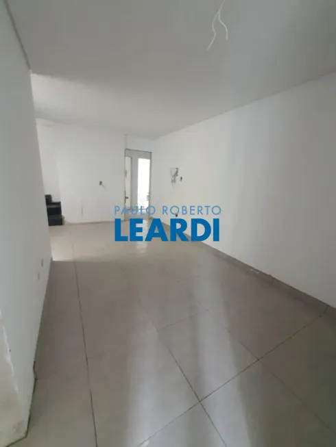 Foto 1 de Apartamento com 2 Quartos à venda, 50m² em Campestre, Santo André