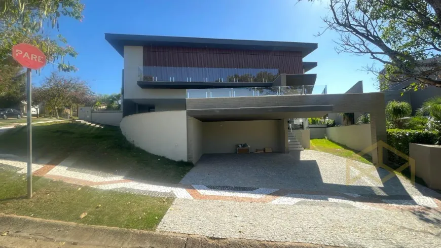 Foto 1 de Casa de Condomínio com 4 Quartos para venda ou aluguel, 342m² em Ville Sainte Helene, Campinas