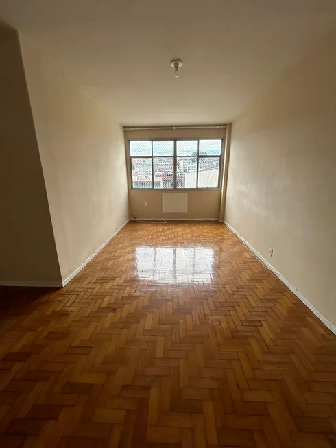 Foto 1 de Apartamento com 3 Quartos à venda, 98m² em Jardim Guanabara, Rio de Janeiro