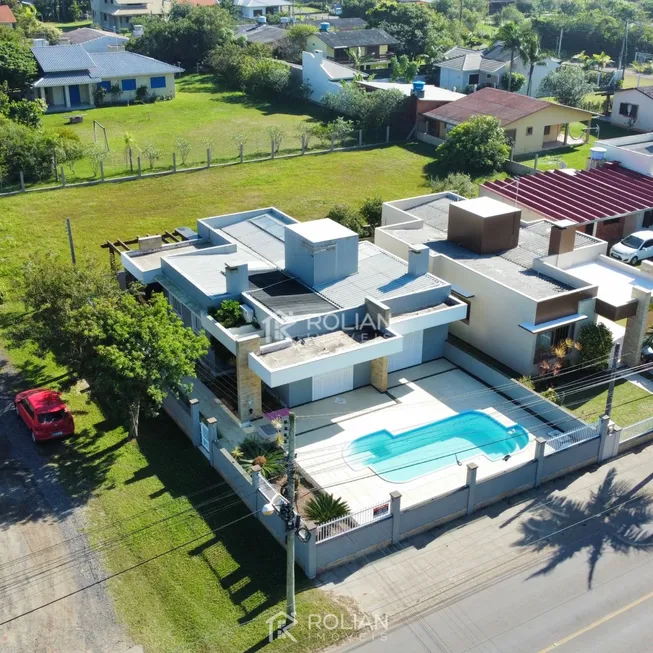 Foto 1 de Casa com 3 Quartos à venda, 155m² em Rondinha, Arroio do Sal