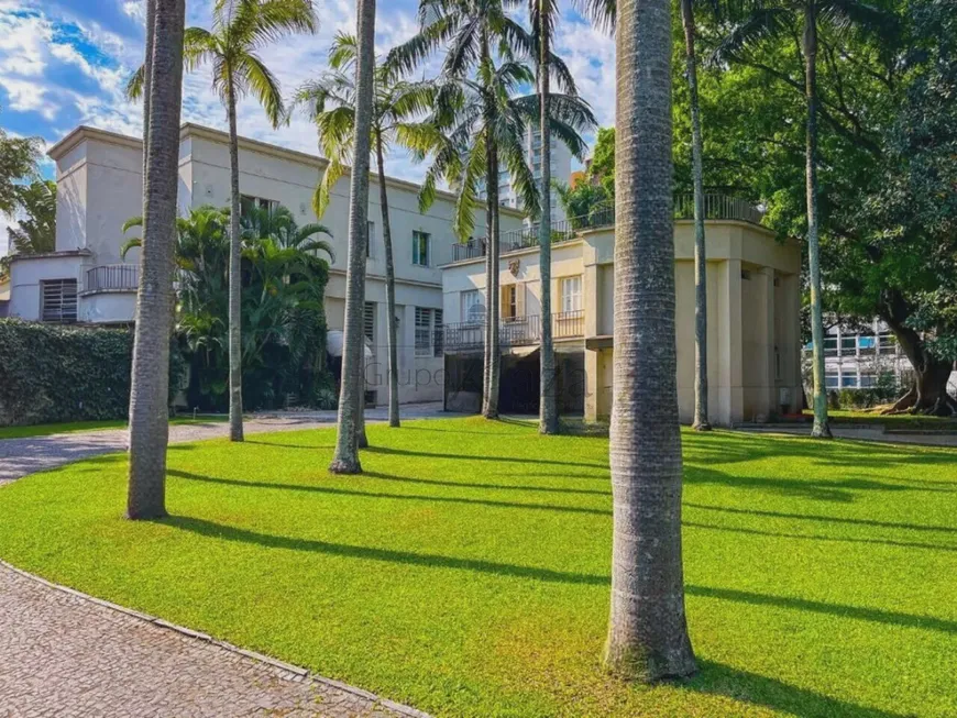 Foto 1 de Casa com 5 Quartos à venda, 2300m² em Jardim América, São Paulo