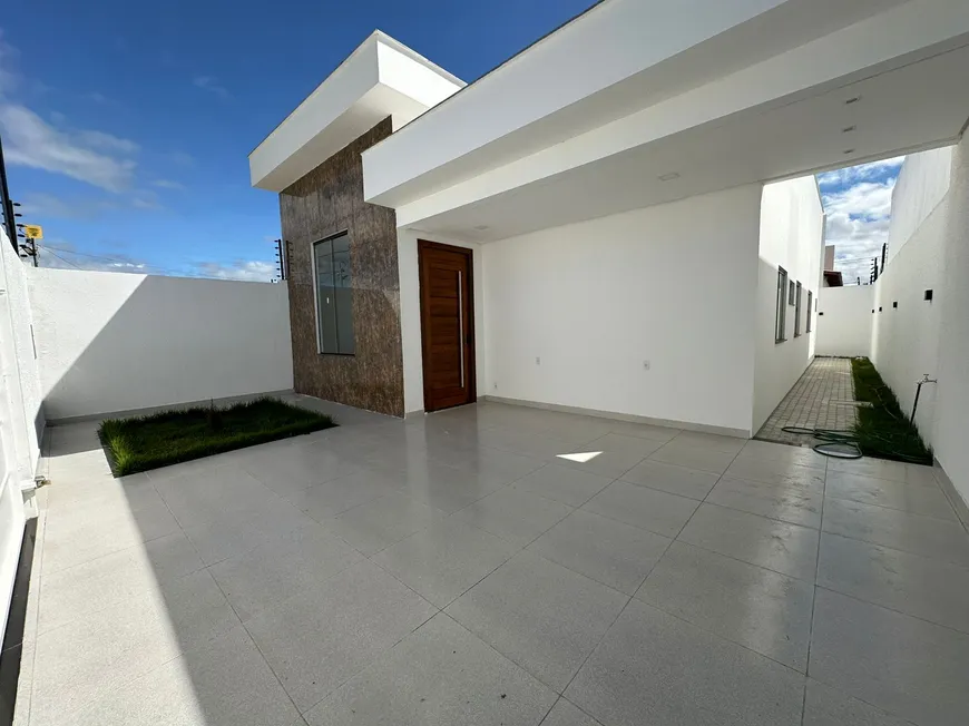 Foto 1 de Casa com 3 Quartos à venda, 200m² em COHAB VI, Petrolina