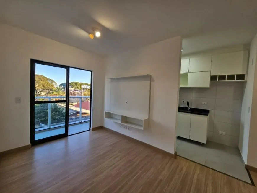 Foto 1 de Apartamento com 2 Quartos para alugar, 55m² em Santa Quitéria, Curitiba