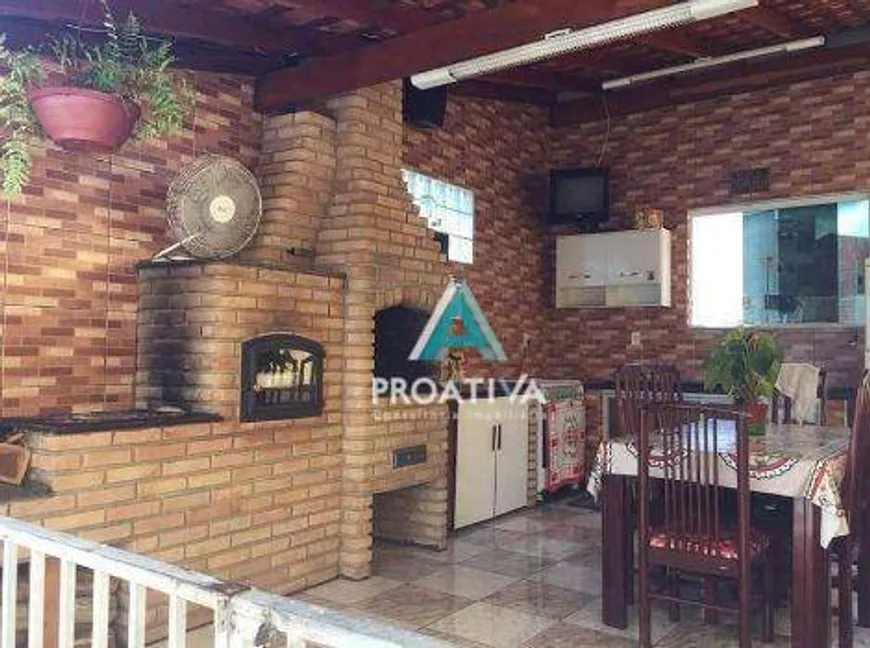 Foto 1 de Casa com 3 Quartos à venda, 147m² em Vila Pires, Santo André