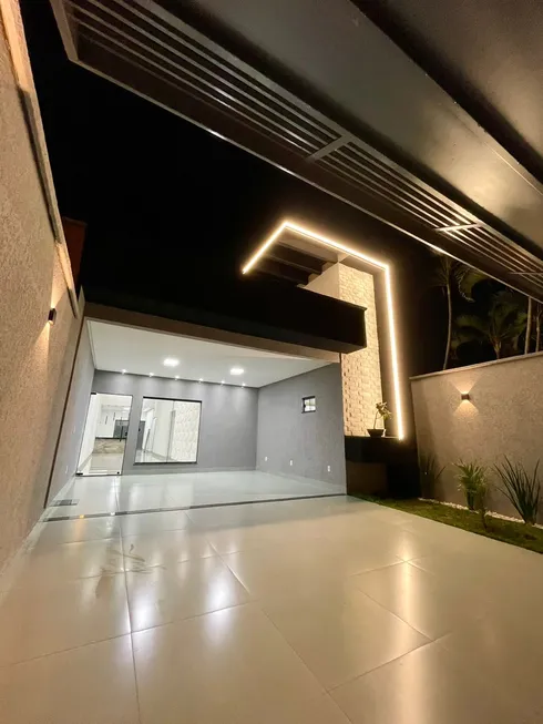 Foto 1 de Casa com 3 Quartos à venda, 160m² em Goiá, Goiânia