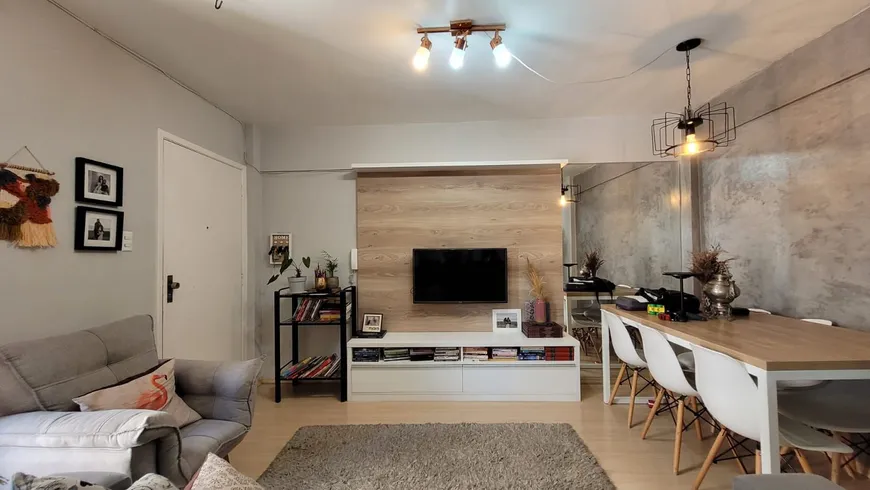 Foto 1 de Apartamento com 2 Quartos à venda, 62m² em Pátria Nova, Novo Hamburgo