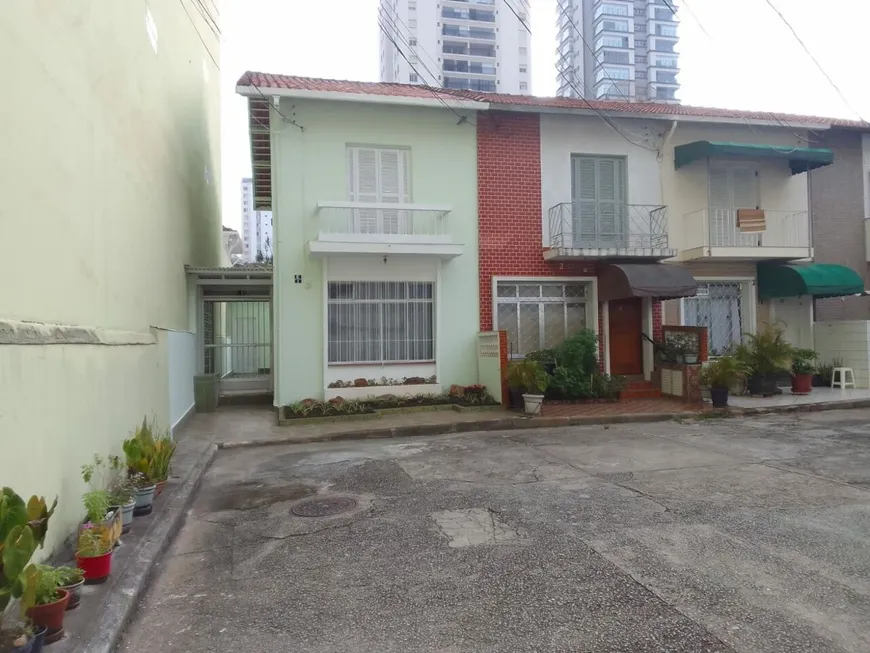 Foto 1 de Casa com 2 Quartos para alugar, 120m² em Pinheiros, São Paulo