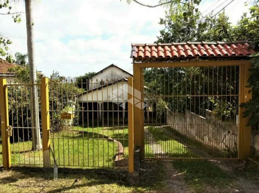 Foto 1 de Lote/Terreno à venda, 230m² em Vila Jardim, Porto Alegre