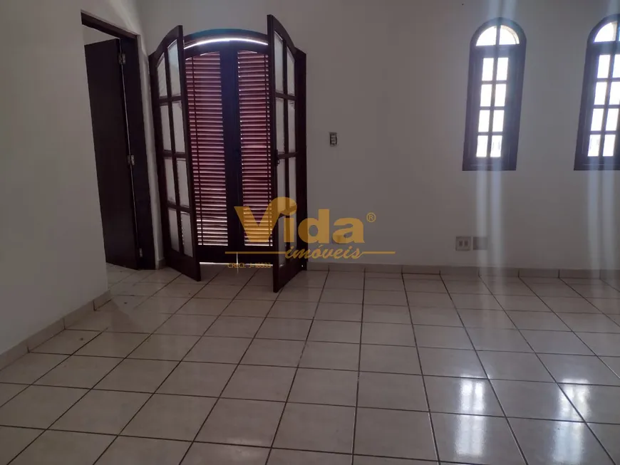Foto 1 de Casa com 1 Quarto para alugar, 50m² em Quitaúna, Osasco