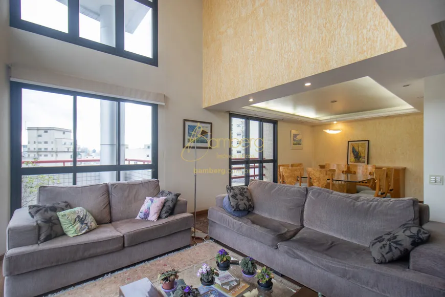 Foto 1 de Apartamento com 4 Quartos à venda, 168m² em Moema, São Paulo